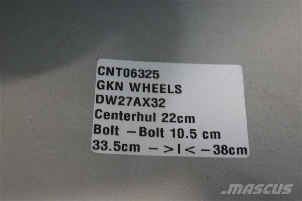  32 DW27AX32 الإطارات والعجلات والحافات