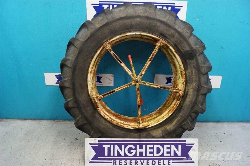  38 16.9-38 الإطارات والعجلات والحافات