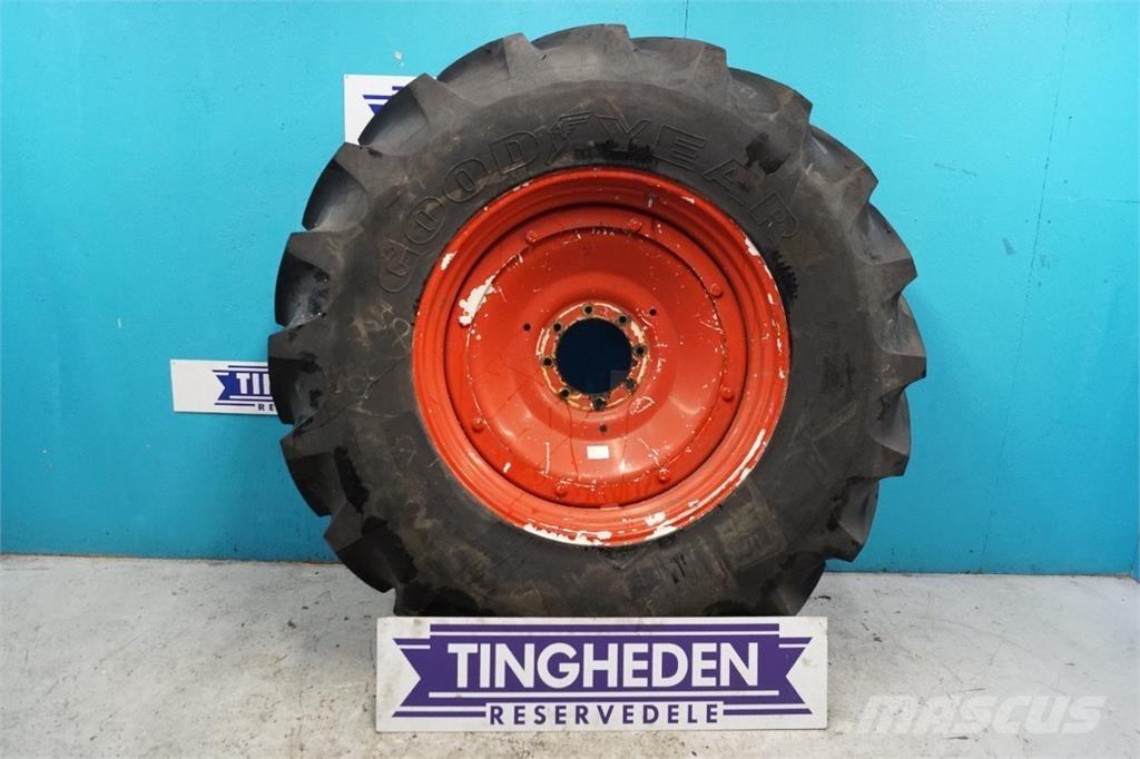  38 20.8R38 الإطارات والعجلات والحافات
