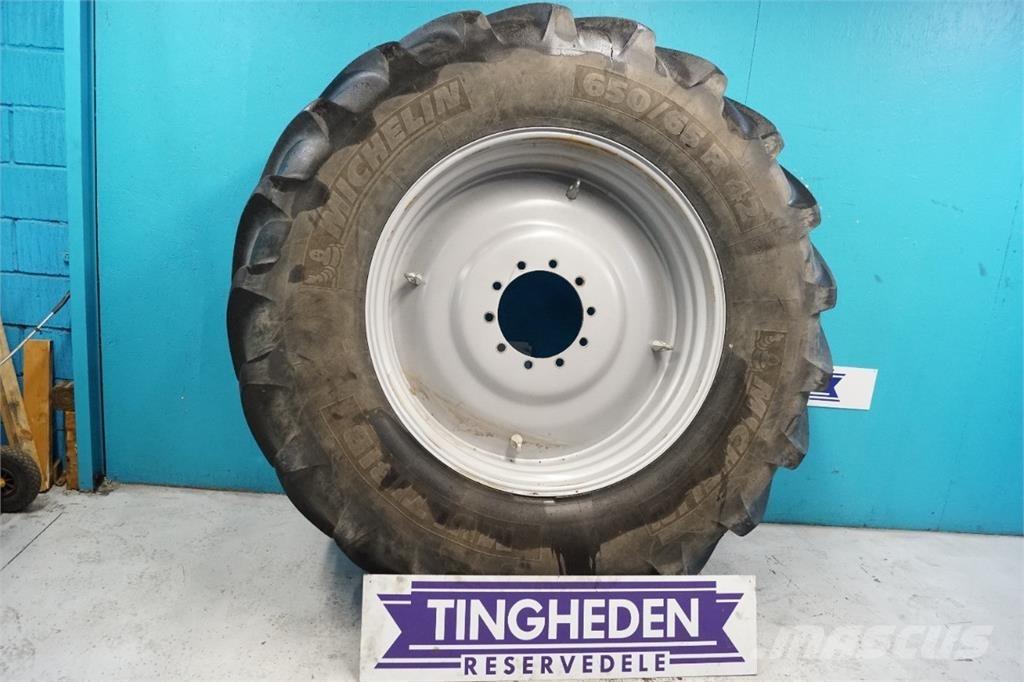  42 650/65R42 الإطارات والعجلات والحافات