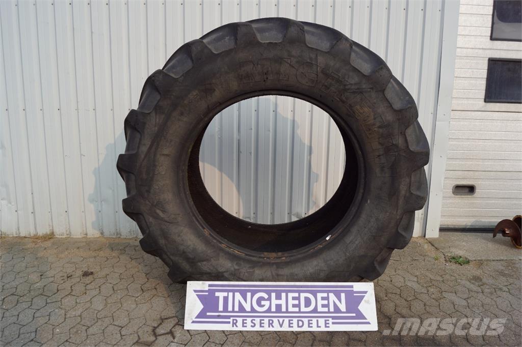  42 710/70R42 الإطارات والعجلات والحافات