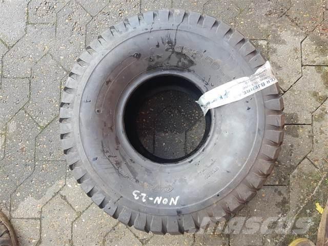  8 20X10.00-8 أخرى