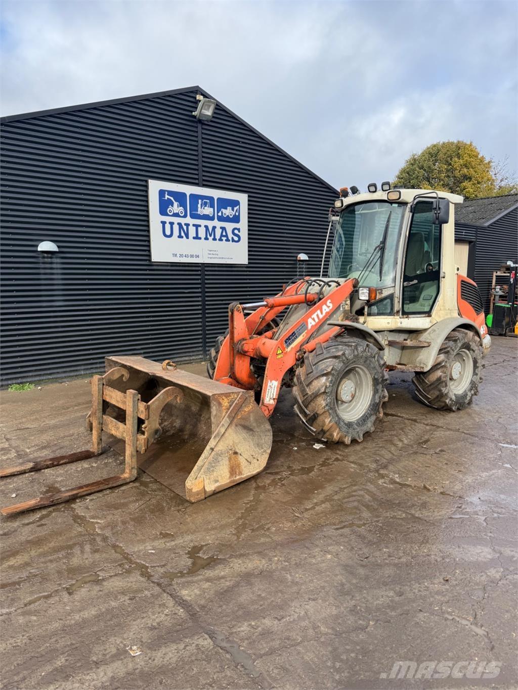 Atlas 65 لوادر بعجل