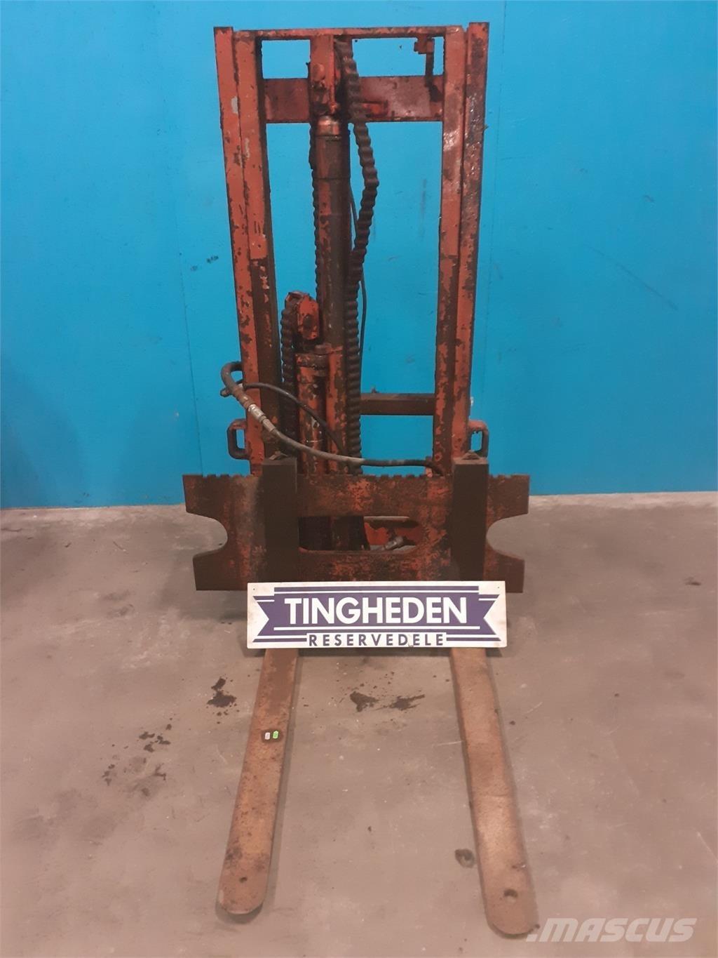  Byggelift الجرارات