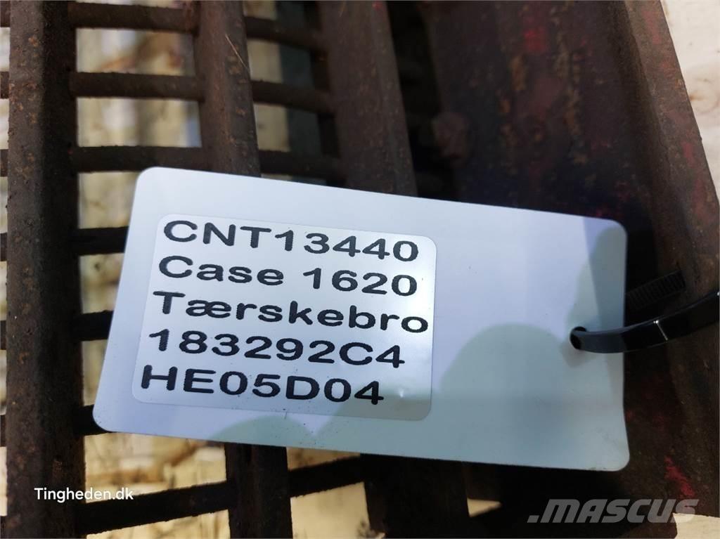 CASE 1620 ملحقات الحصادات