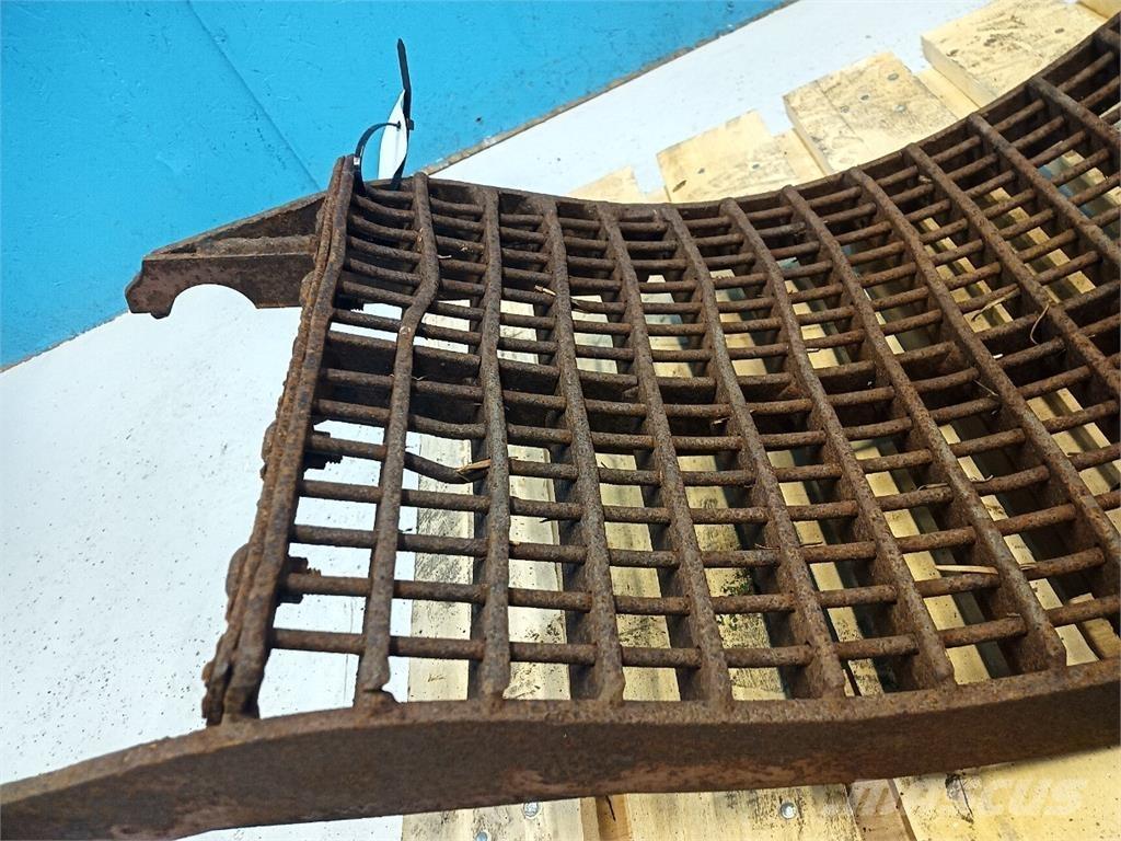 CASE 1640 ملحقات الحصادات