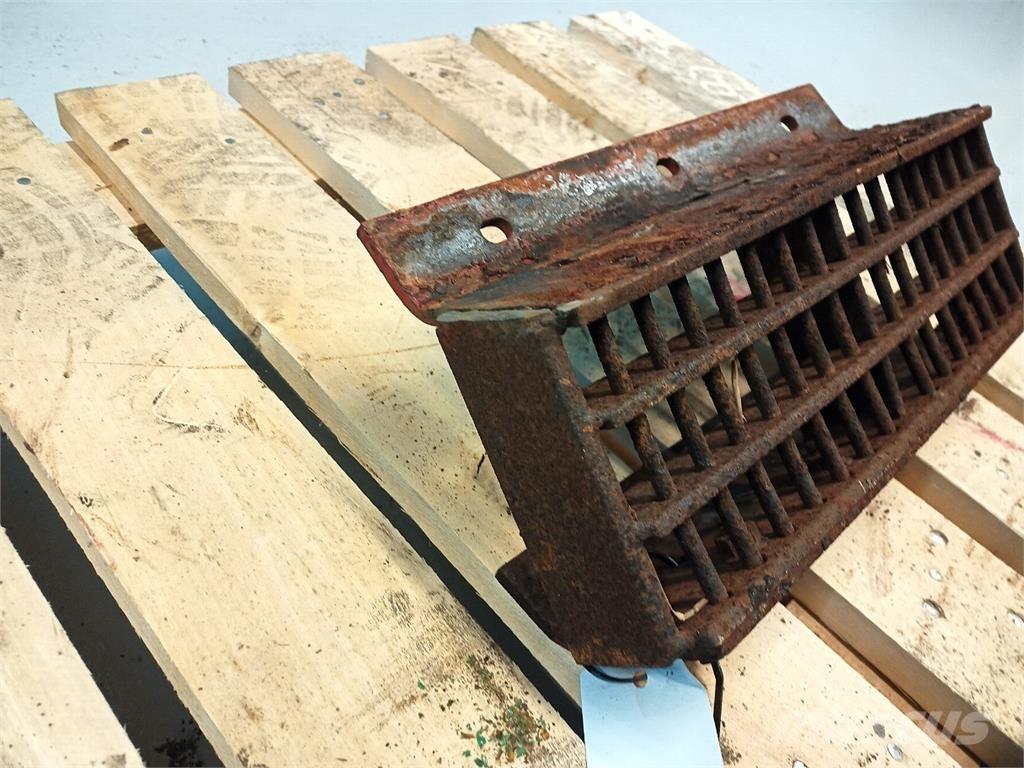 CASE 1640 ملحقات الحصادات