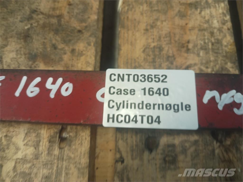 CASE 1640 ملحقات الحصادات
