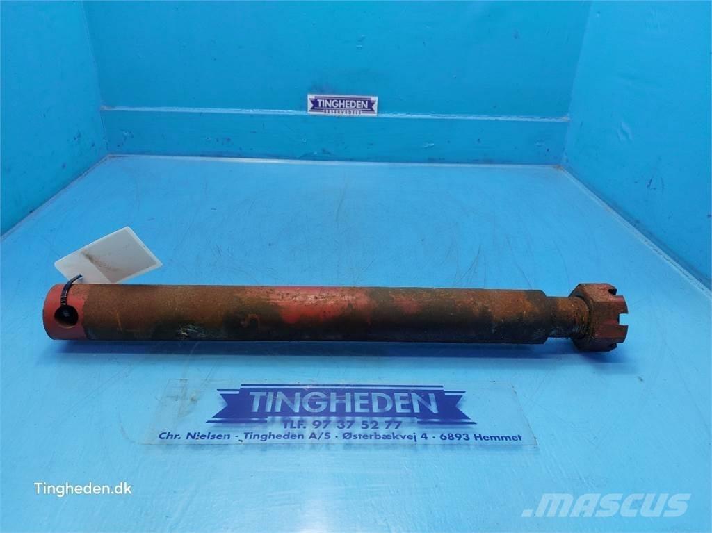 CASE 1680 ملحقات الحصادات