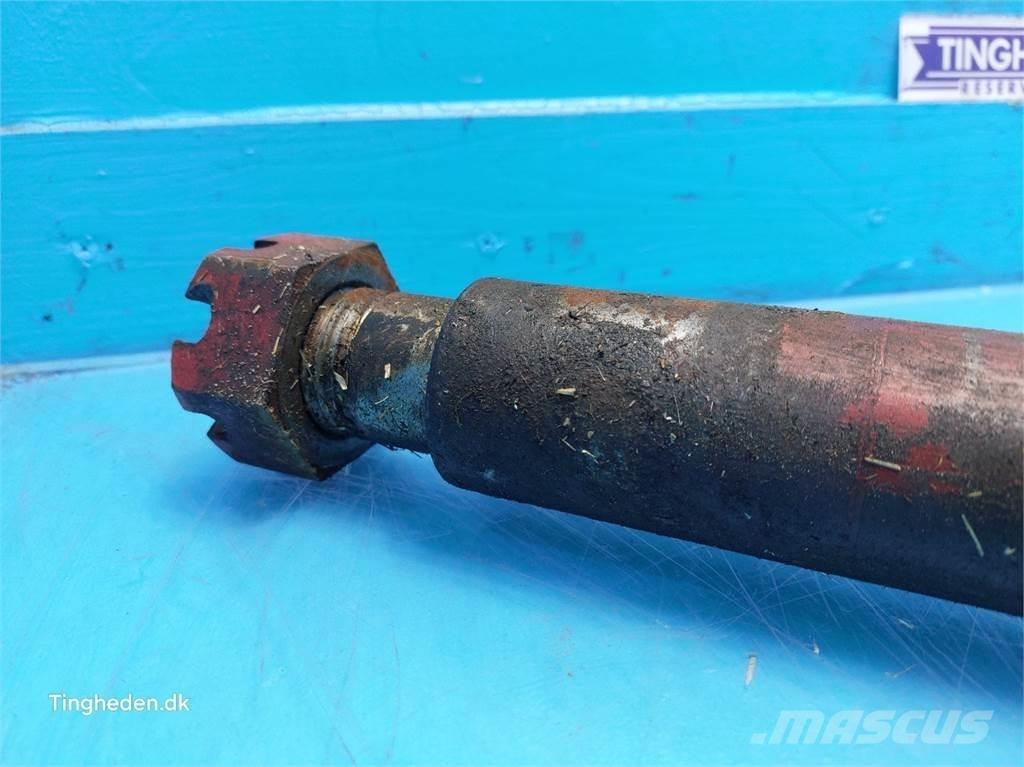 CASE 1680 ملحقات الحصادات