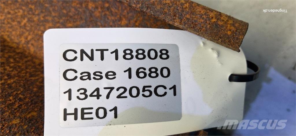 CASE 1680 ملحقات الحصادات