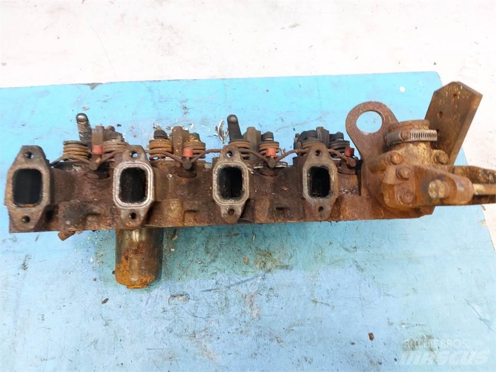 CASE 580 SLE محركات