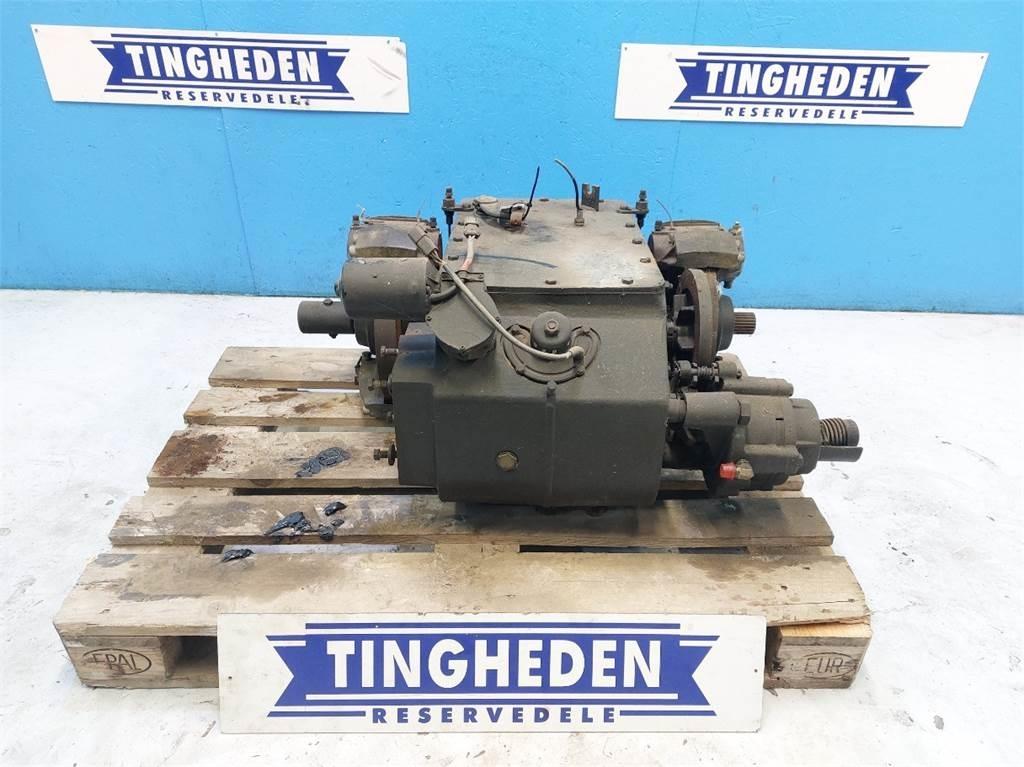 CASE 7010 أجهزة نقل