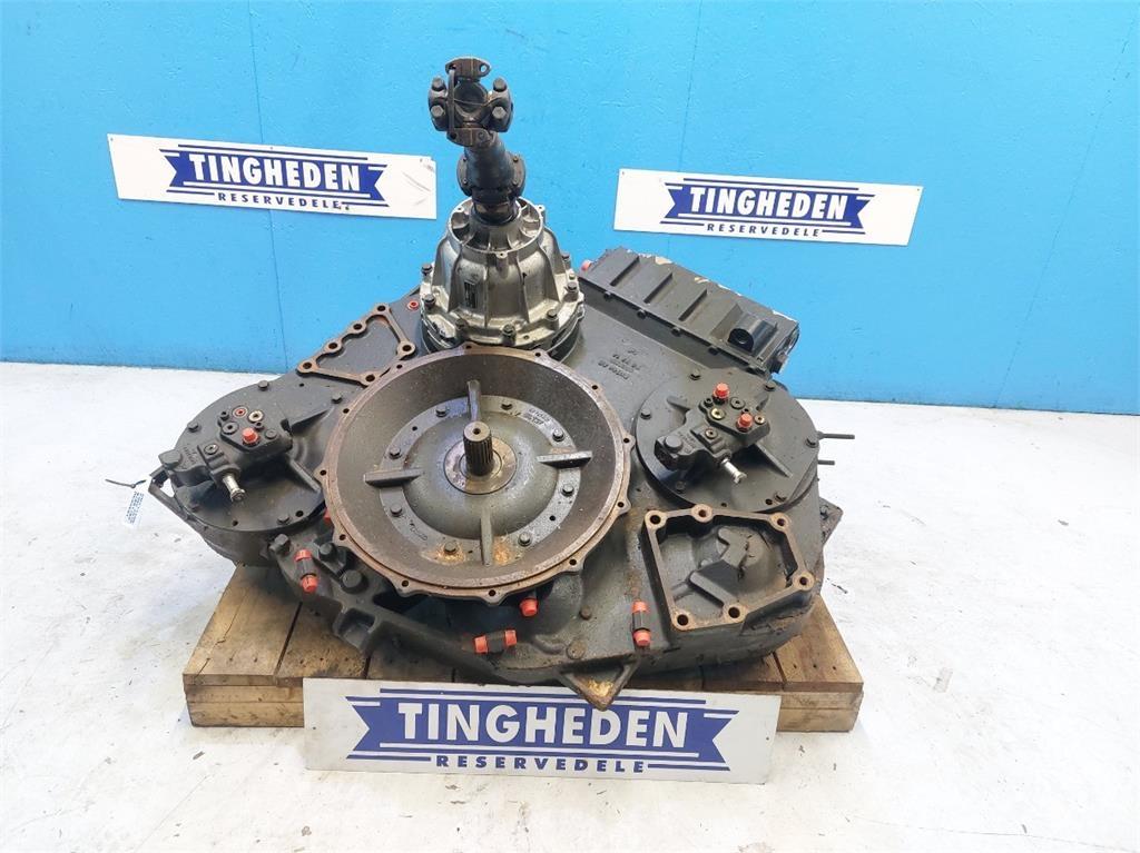 CASE 7010 أجهزة نقل