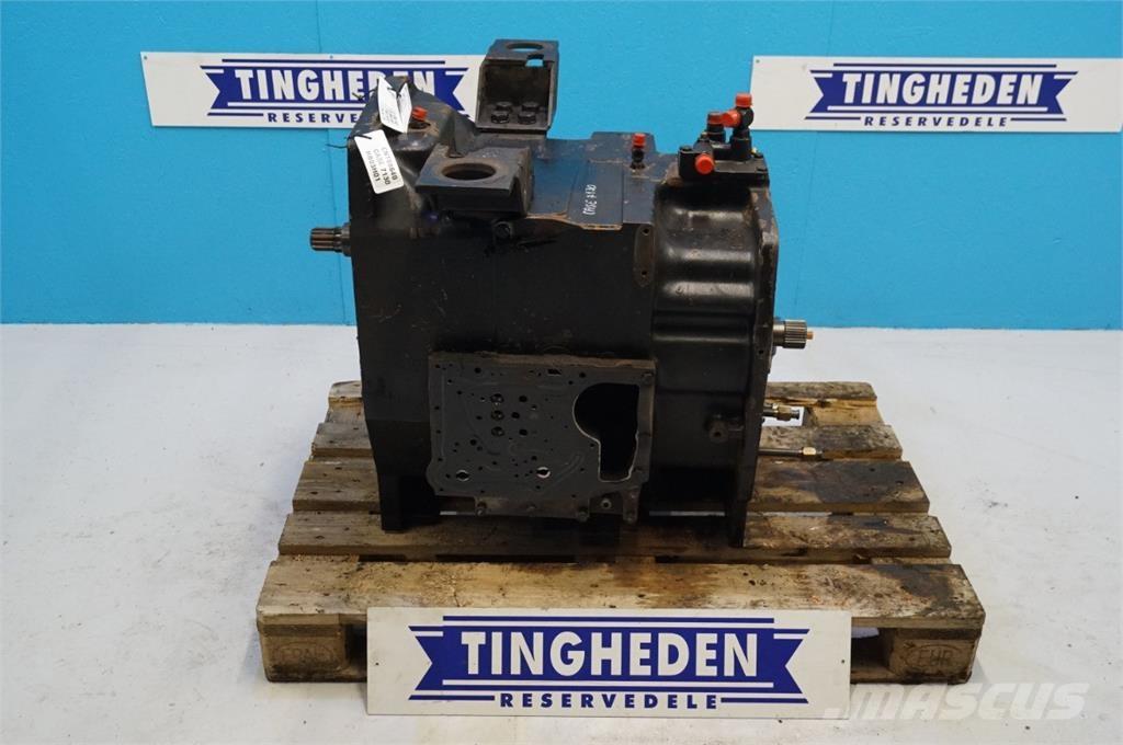 CASE 7130 أجهزة نقل