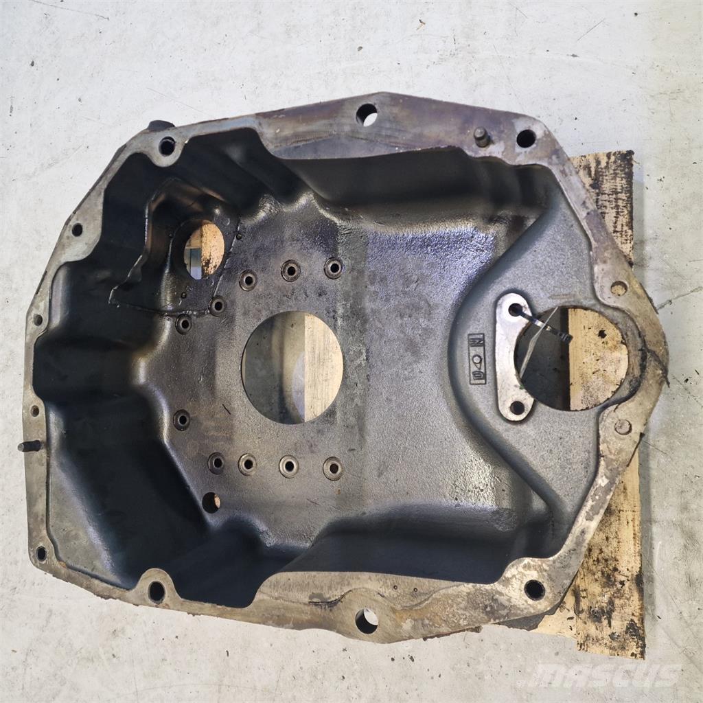 CASE 7130 أجهزة نقل