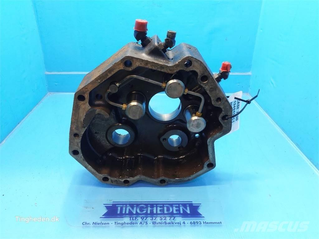 CASE 7130 أجهزة نقل