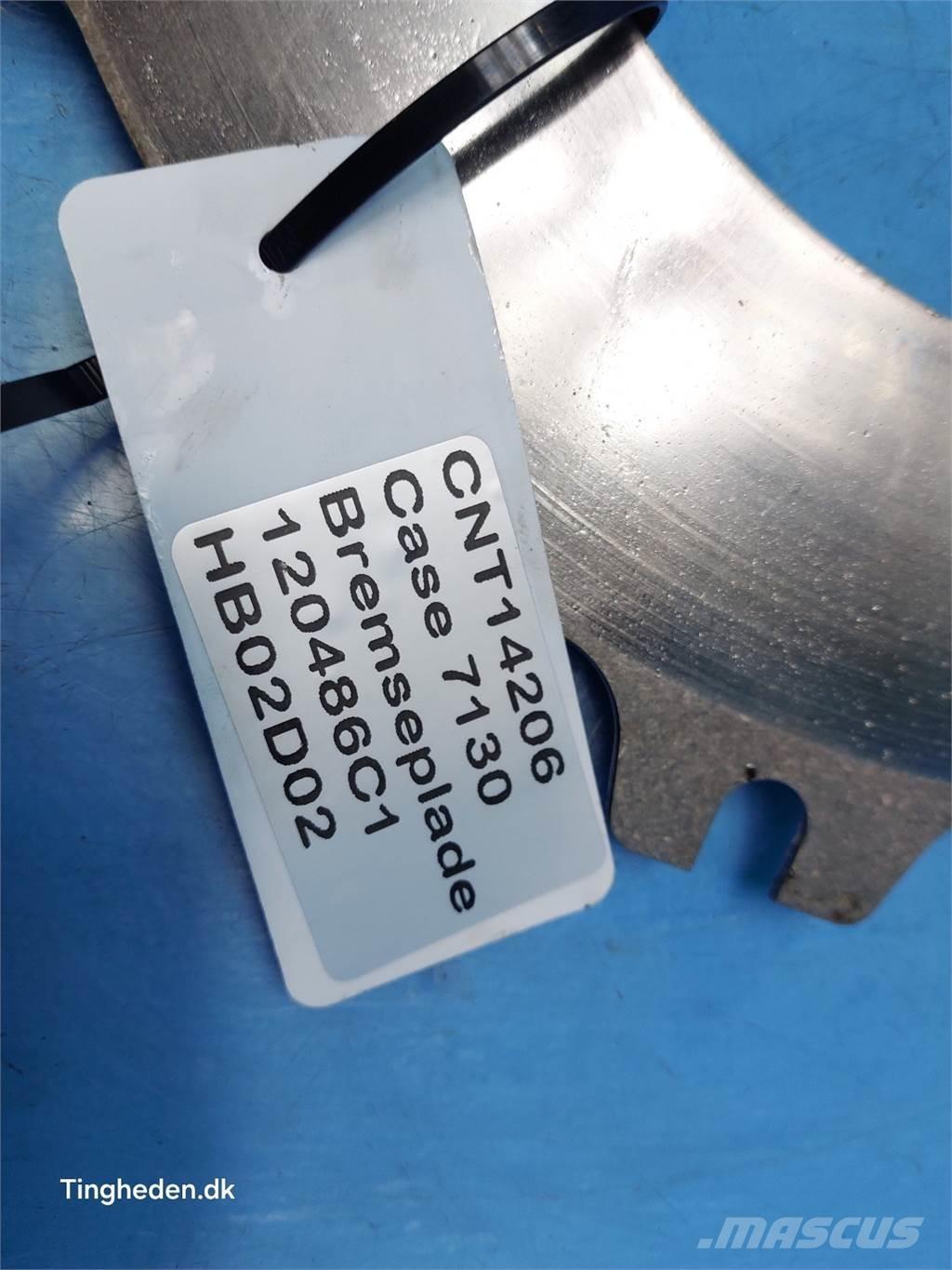 CASE 7130 أجهزة نقل