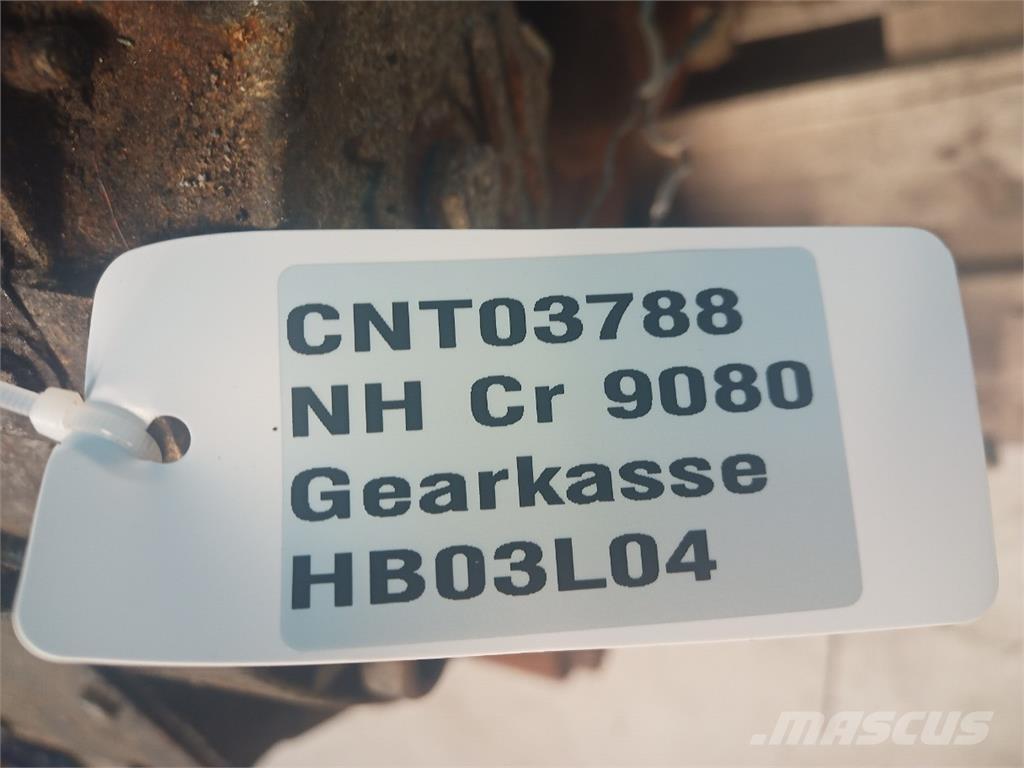 CASE 7240 أجهزة نقل