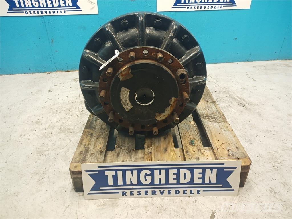 CASE 8010 ملحقات الحصادات