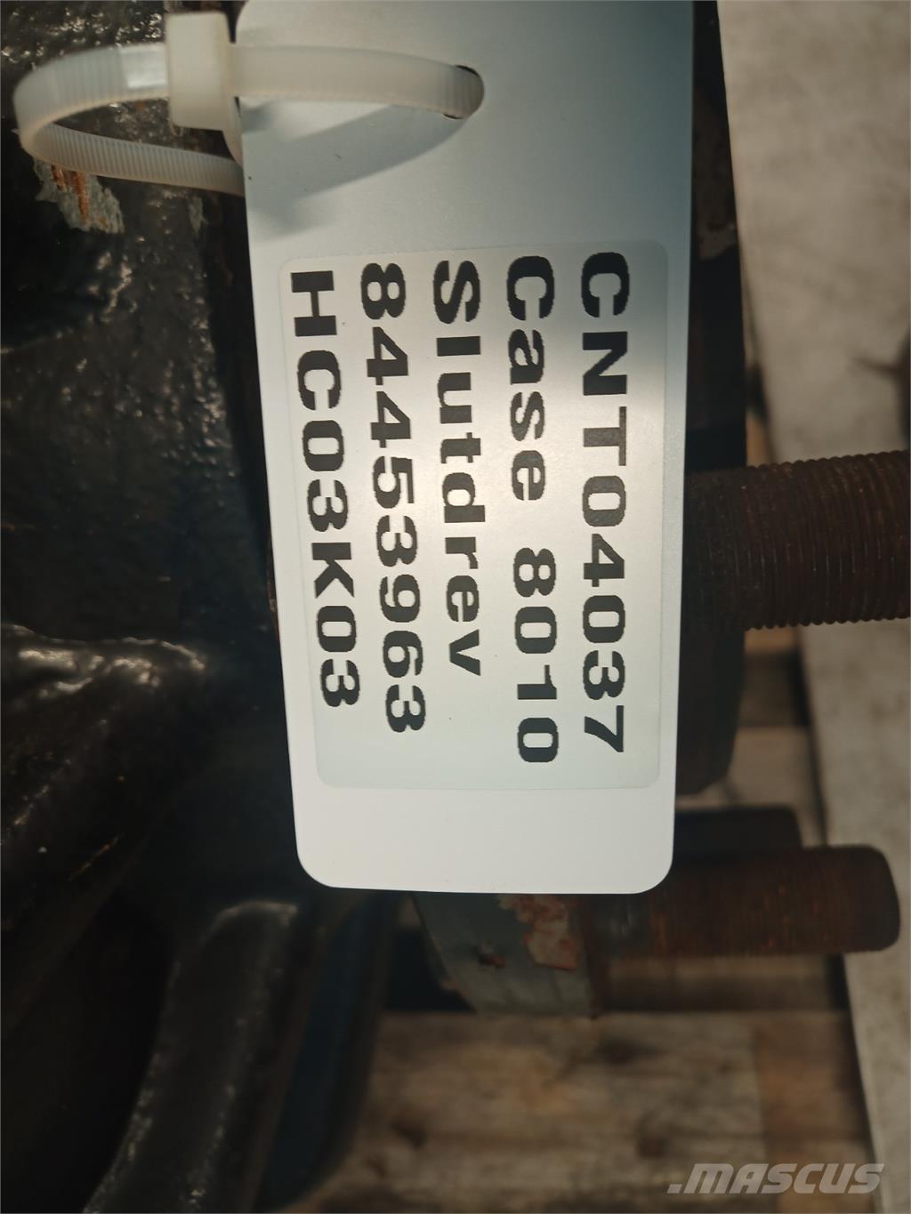 CASE 8010 ملحقات الحصادات