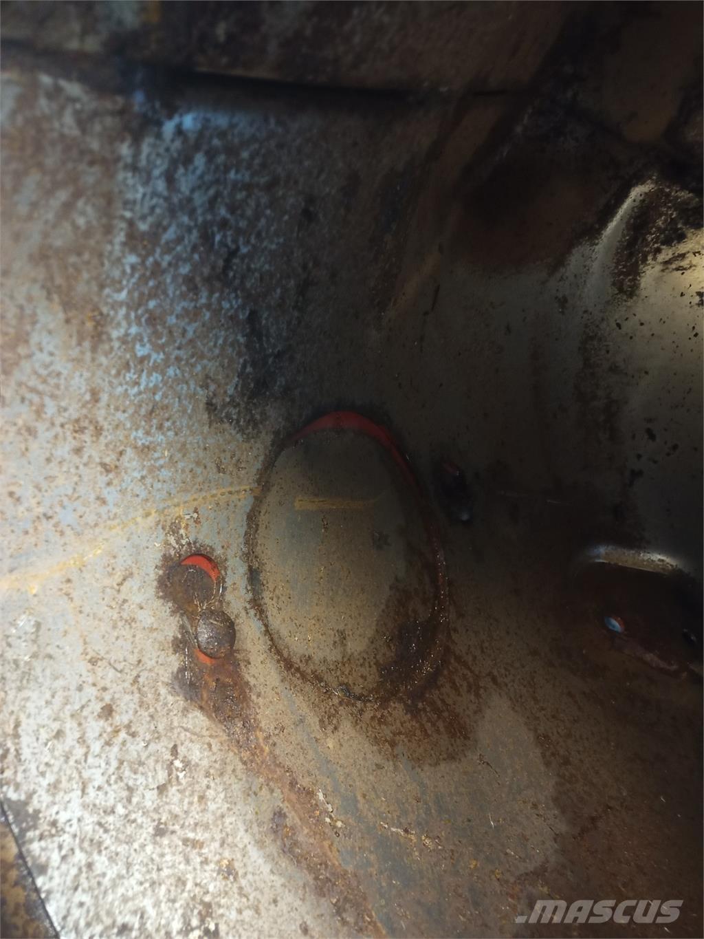CASE 8010 ملحقات الحصادات