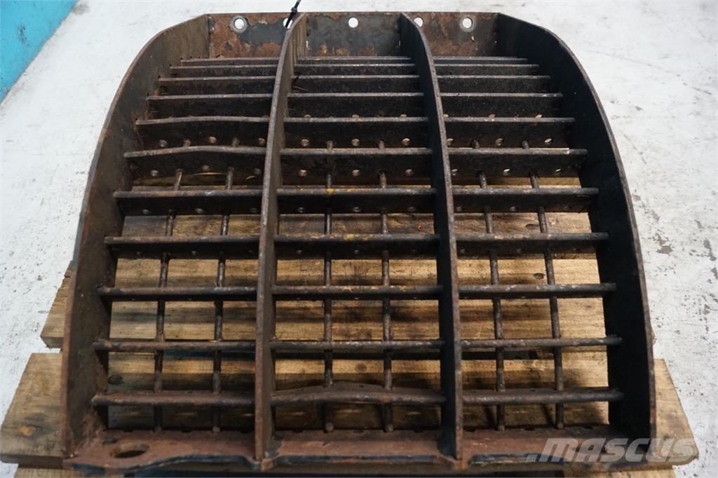CASE 8010 ملحقات الحصادات