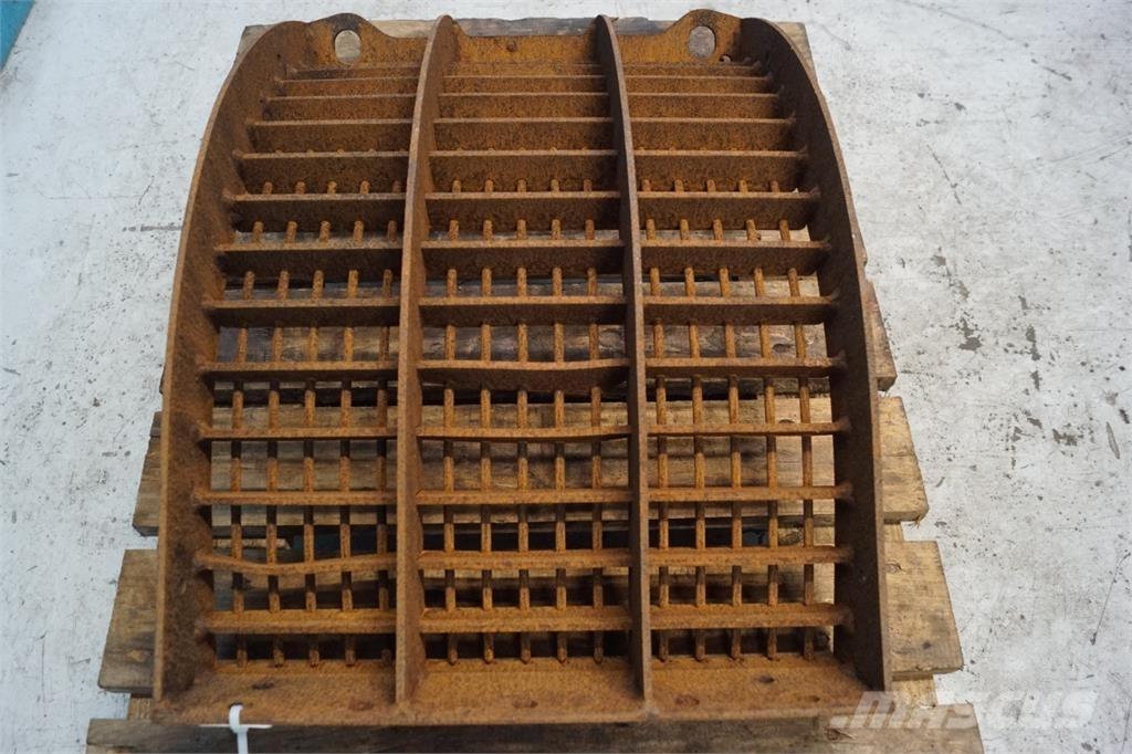 CASE 8010 ملحقات الحصادات