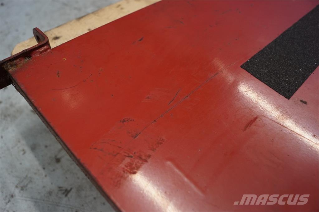 CASE 8010 ماكينات زراعية أخرى