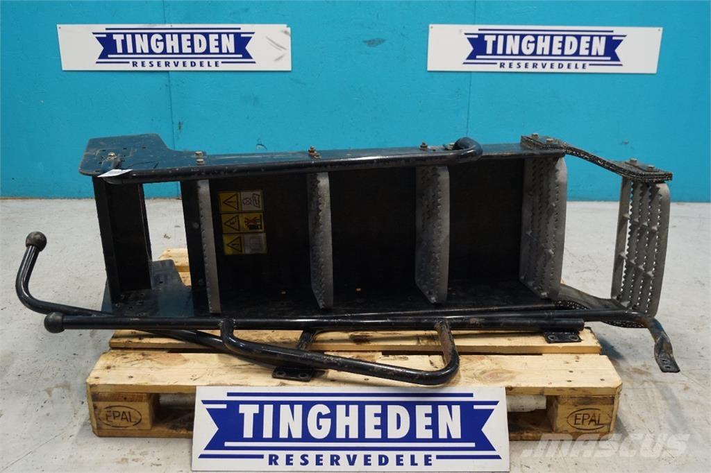 CASE 8010 ماكينات زراعية أخرى