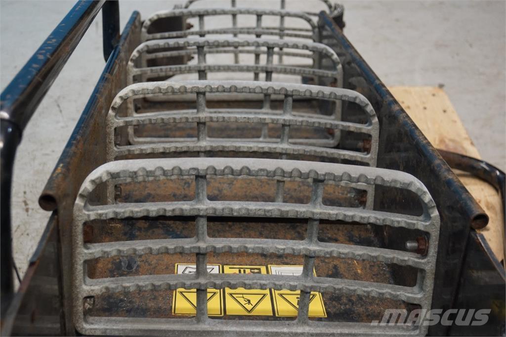 CASE 8010 ماكينات زراعية أخرى