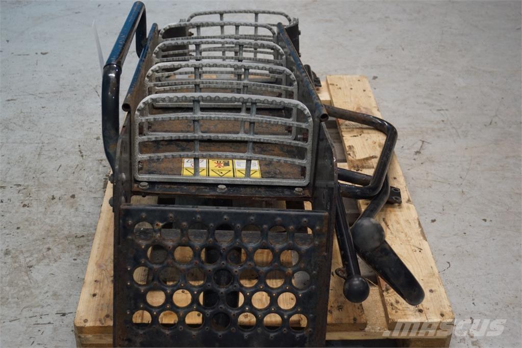 CASE 8010 ماكينات زراعية أخرى