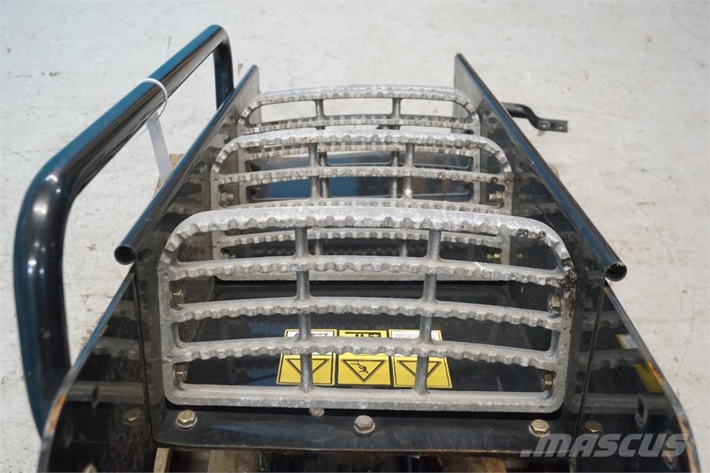 CASE 8010 ماكينات زراعية أخرى