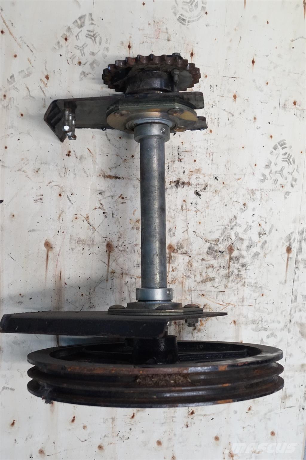 CASE 8010 ماكينات زراعية أخرى