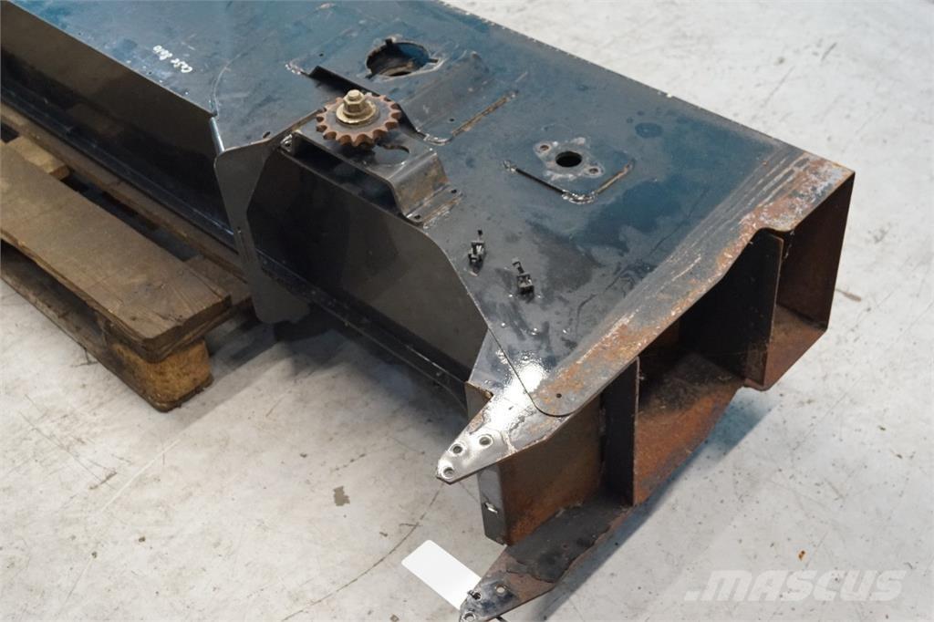 CASE 8010 ملحقات الحصادات