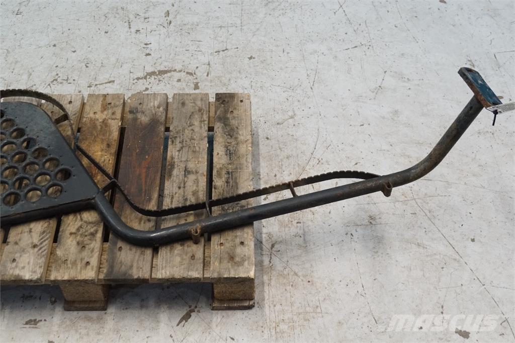 CASE 8010 ماكينات زراعية أخرى