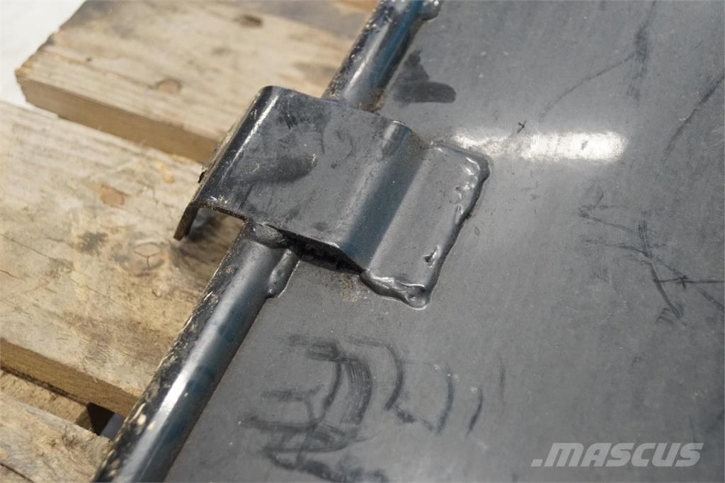 CASE 8010 ماكينات زراعية أخرى