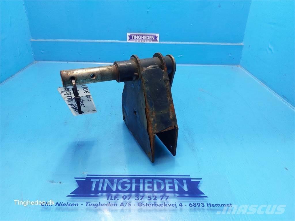 CASE 8010 ملحقات الحصادات