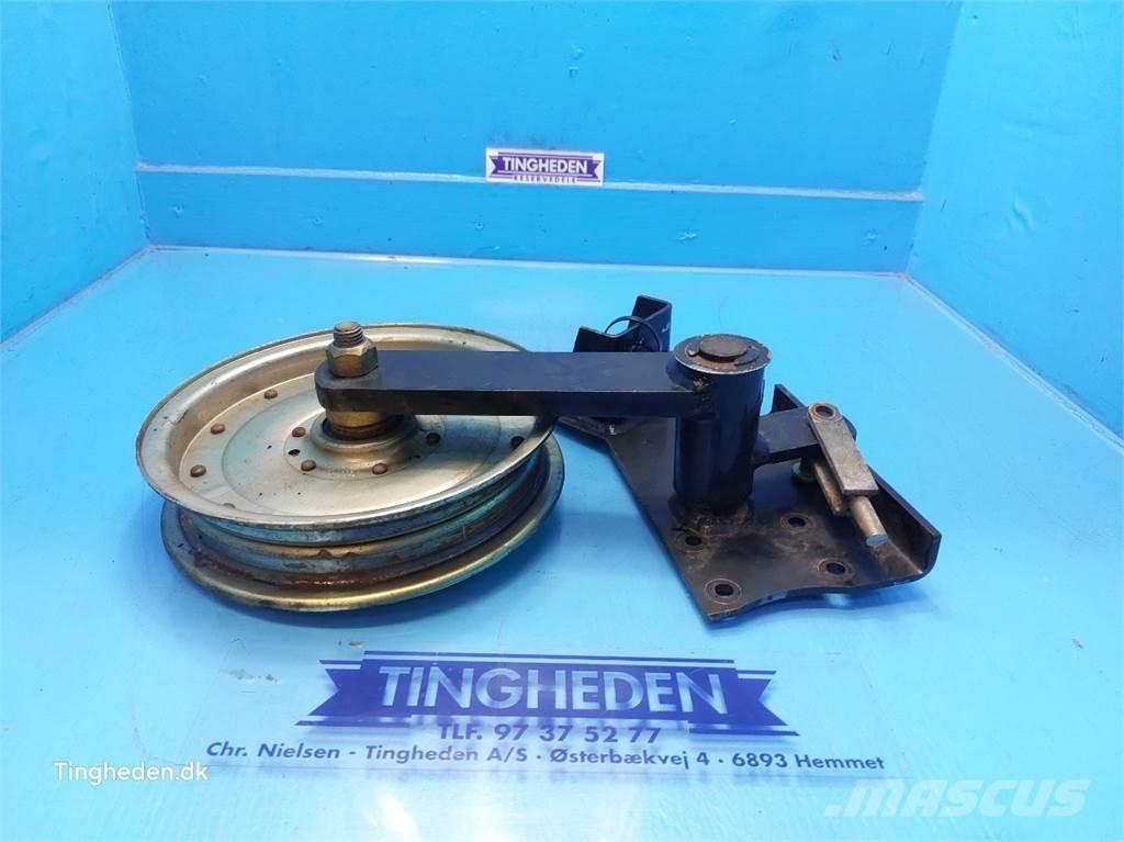 CASE 8010 ماكينات زراعية أخرى