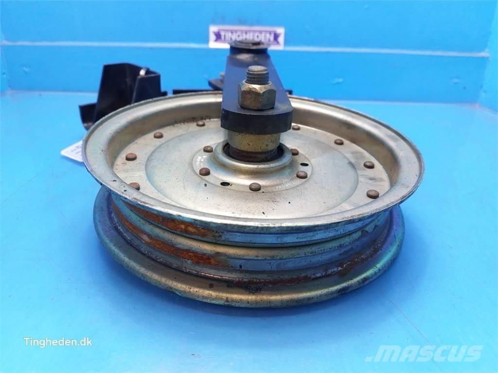 CASE 8010 ماكينات زراعية أخرى