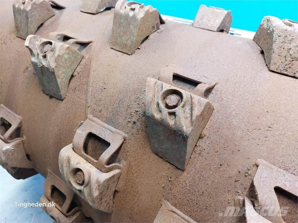 CASE 8010 ملحقات الحصادات