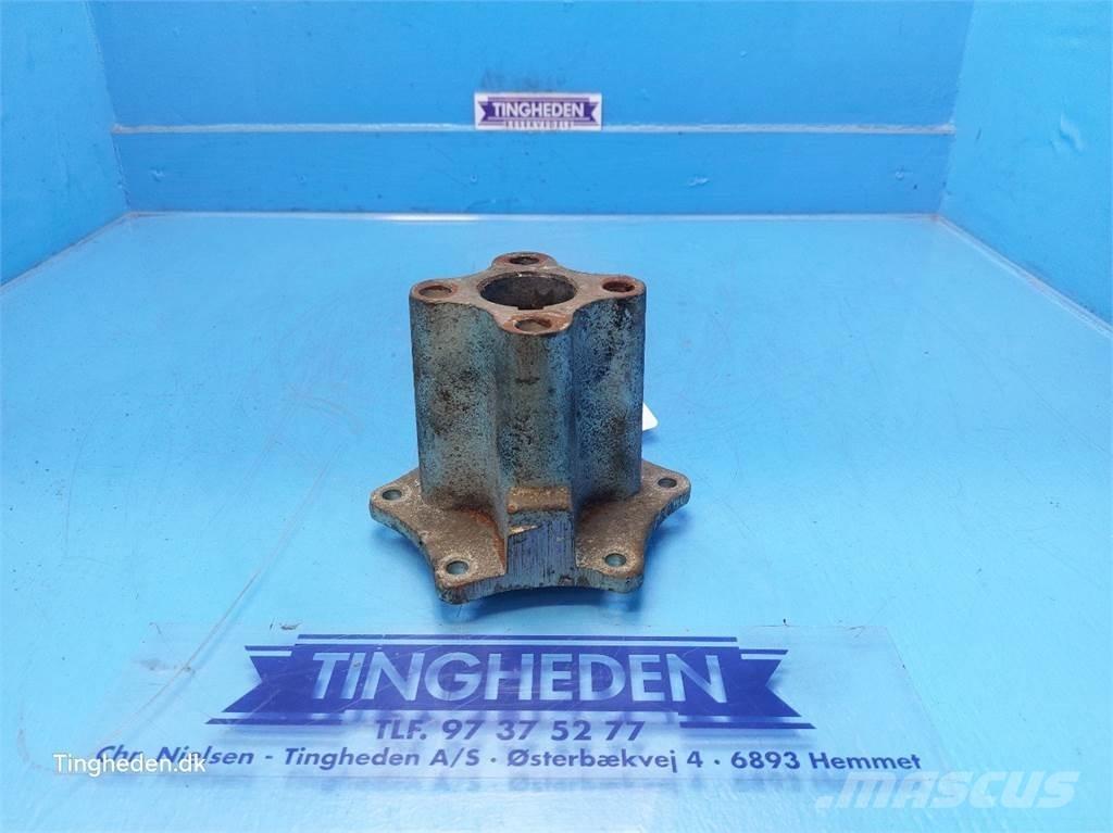 CASE 8010 ملحقات الحصادات