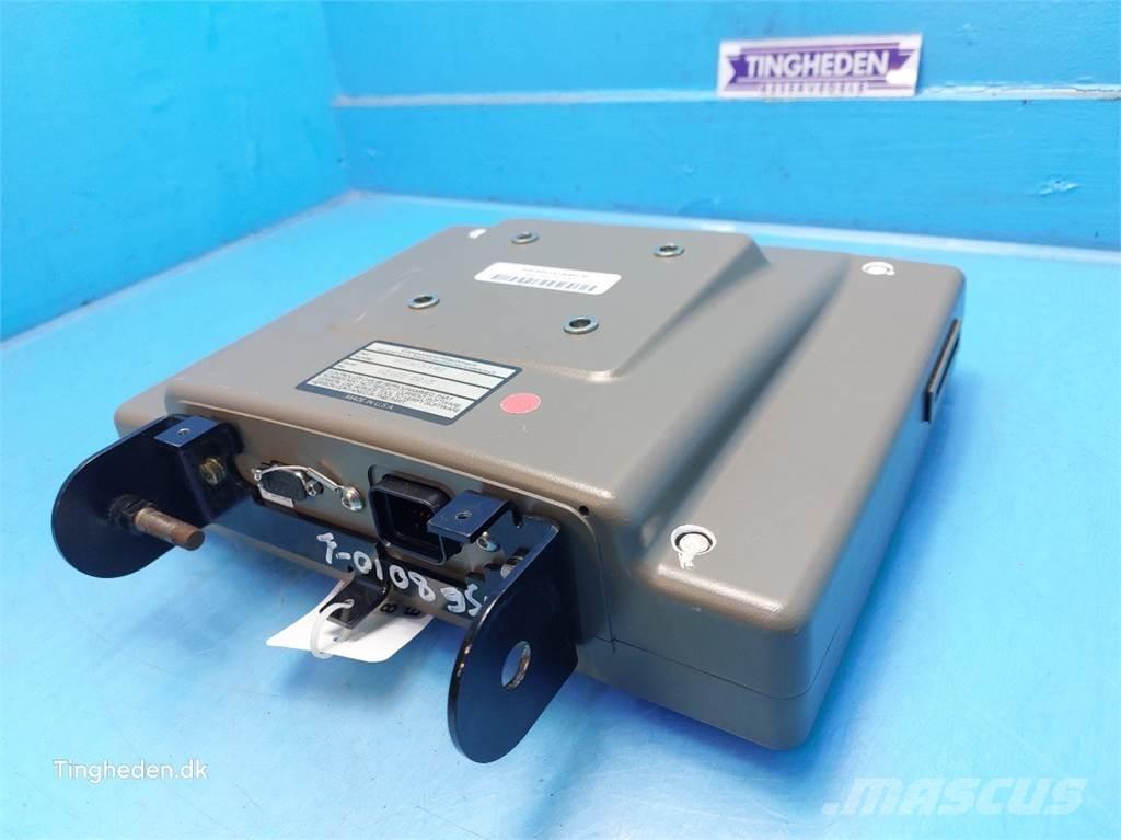 CASE 8010 إلكترونيات