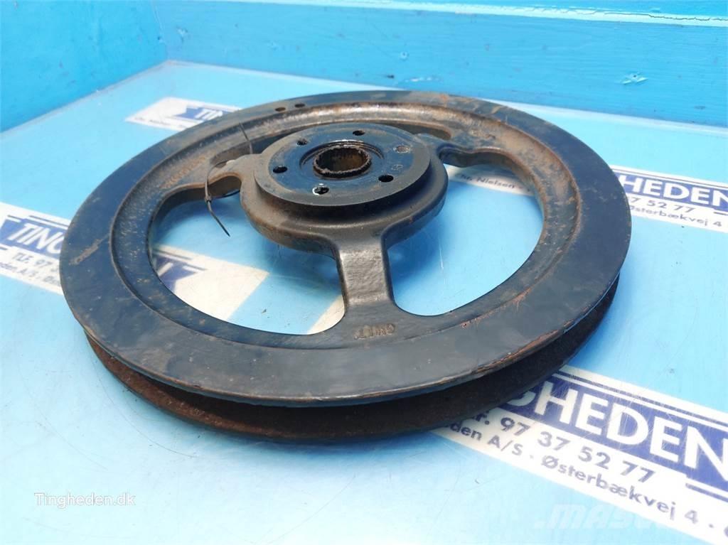 CASE 8010 ماكينات زراعية أخرى