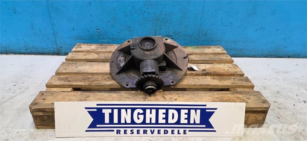 CASE 8010 أجهزة نقل