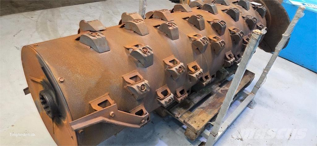 CASE 8010 ملحقات الحصادات