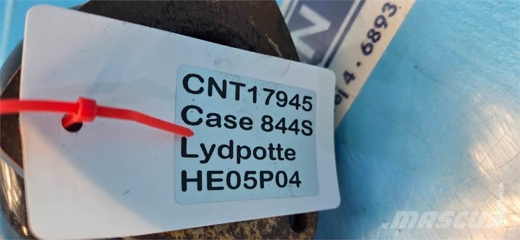 CASE 844S محركات