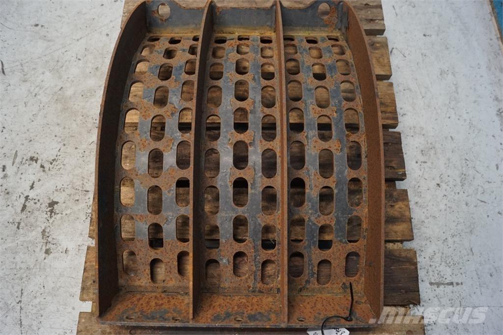 CASE 9010 ملحقات الحصادات
