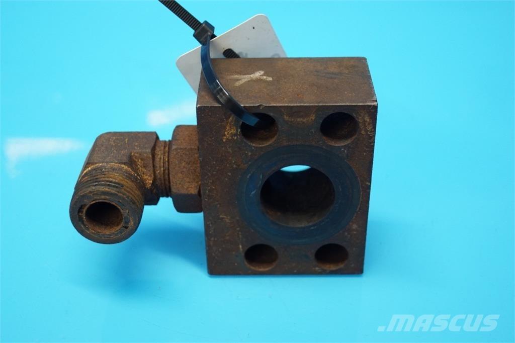 CASE 9230 ملحقات الحصادات