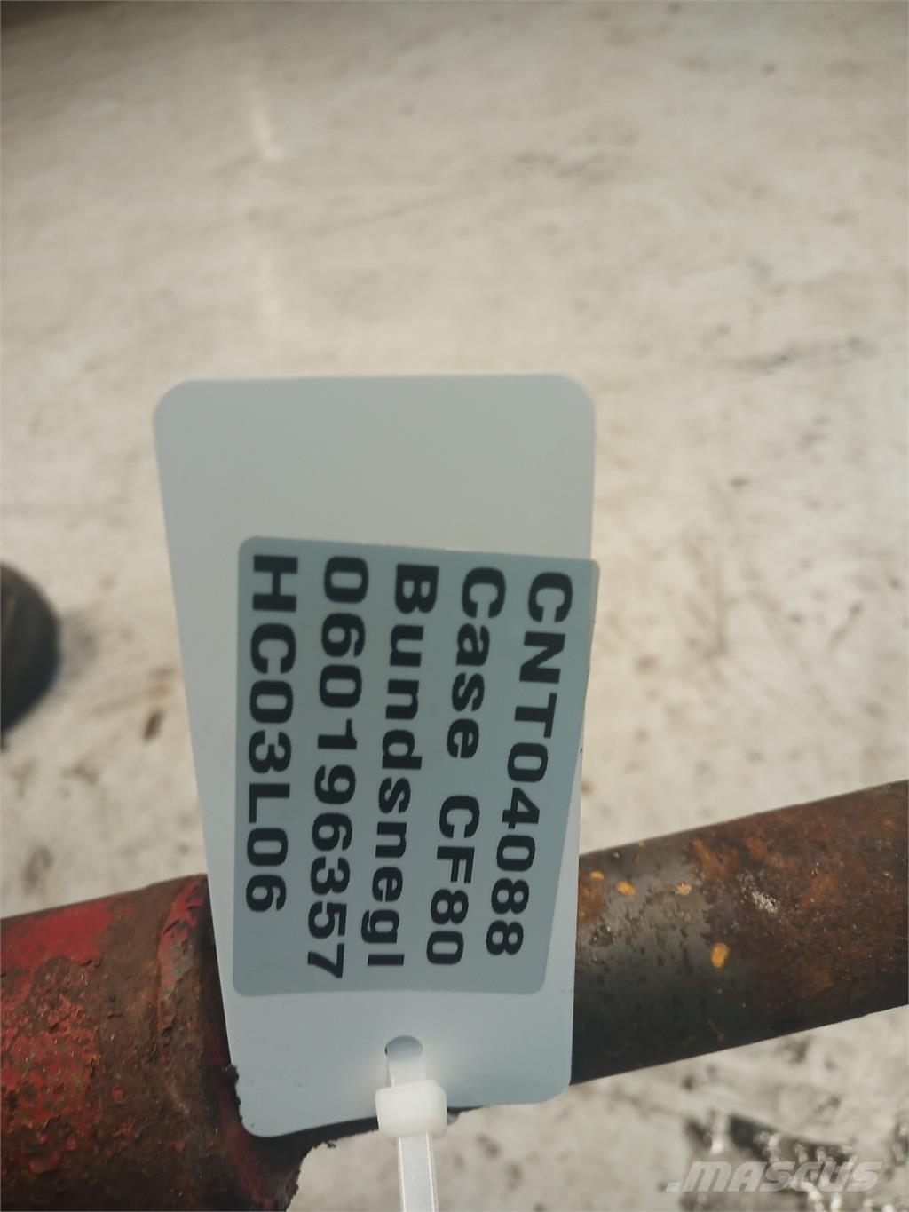 CASE CF80 ملحقات الحصادات